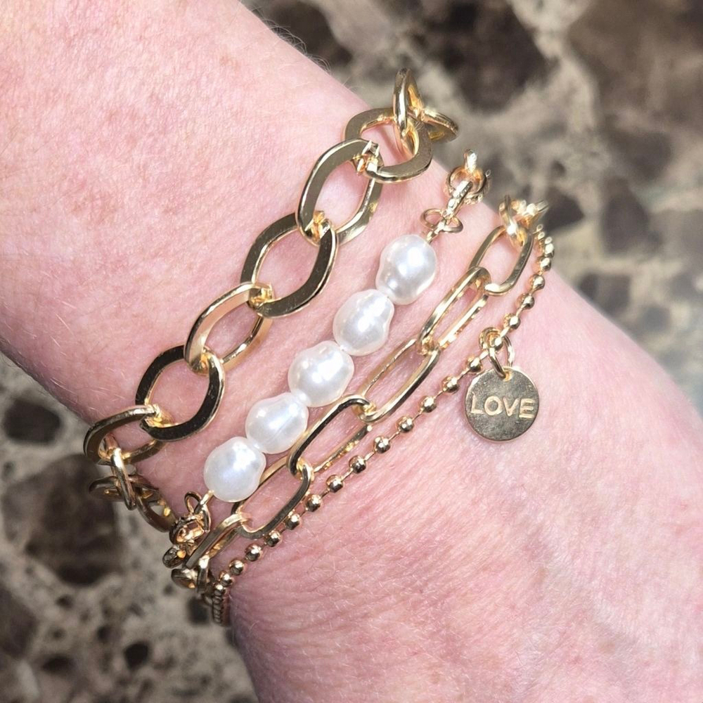 Women's 3 Gold Tone And Pearl Chain Bracelet Set One Size